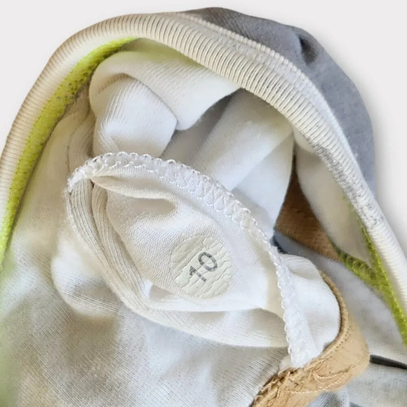 Lululemon Womens Diversity Tank Size 10 Seaside Dot White Long Length Racerback - Picture 6 of 8